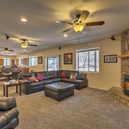 Spacious Pinetop-Lakeside Home With Hot Tub And Grill! 外观 照片