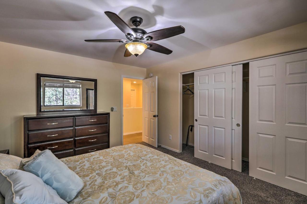 Spacious Pinetop-Lakeside Home With Hot Tub And Grill! 外观 照片
